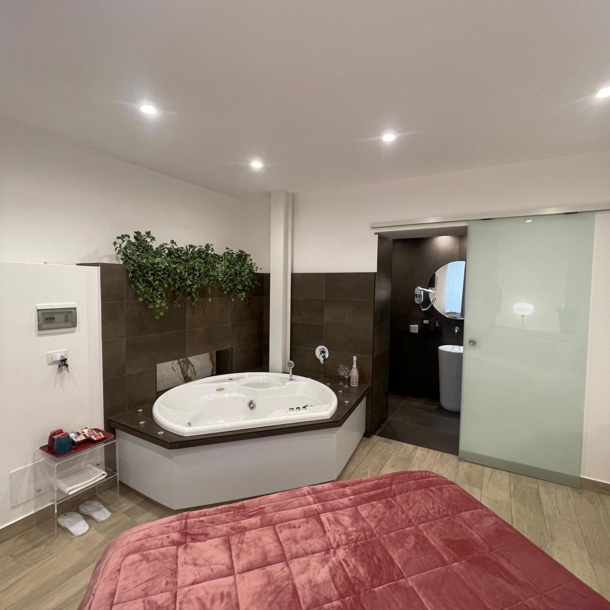 Namuri Luxury Rooms Таормина Экстерьер фото